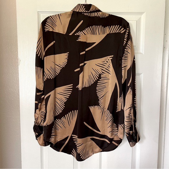 Equipment Signature Silk Blouse Leaf Print - Picture 2 of 5